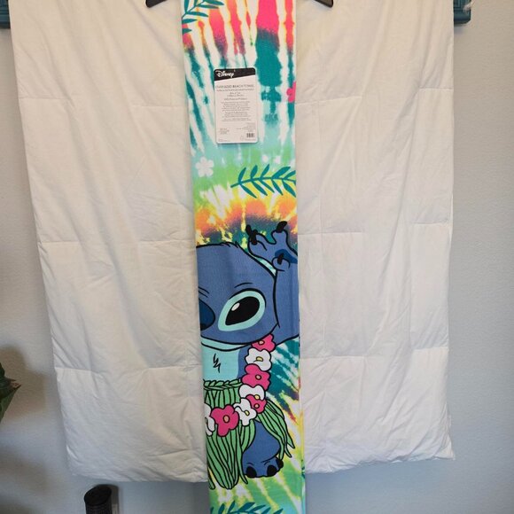 DISNEY - STICH - OVERSIZED BEACH TOWEL - NEW - Picture 5 of 5